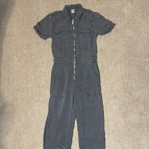 Urban‎ Outfitters BDG - women’s Jumpsuit Coveralls Carpenter Gray - size small